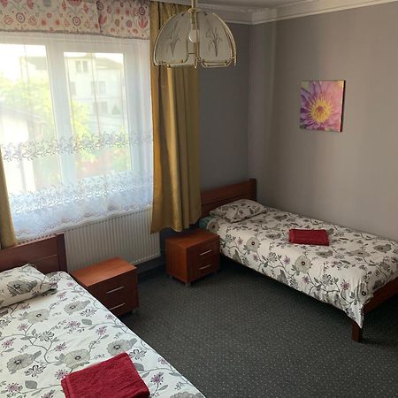 Regina House Hotell Kaunas Eksteriør bilde