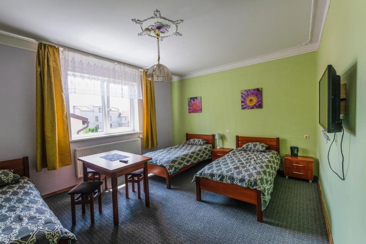 Regina House Hotell Kaunas Eksteriør bilde
