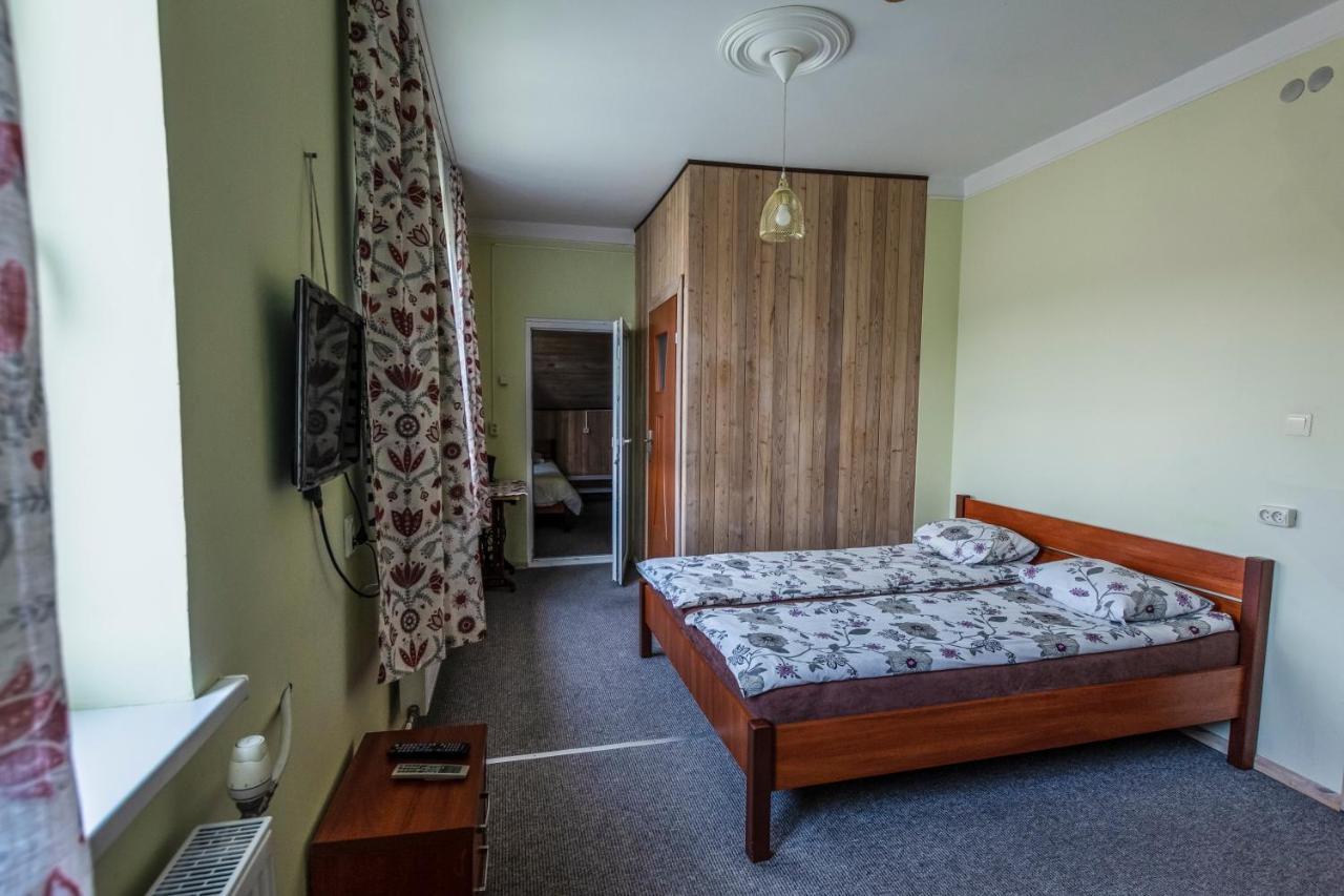 Regina House Hotell Kaunas Eksteriør bilde